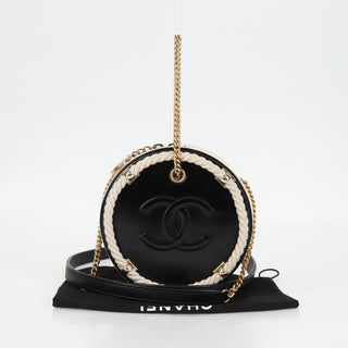 Chanel En Vogue Round Bag Crumpled Calfskin