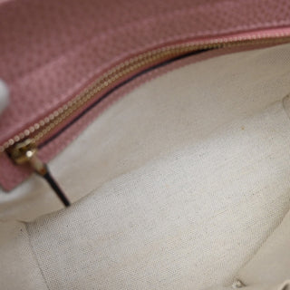 Gucci Swing Crossbody Bag Pebbled Leather