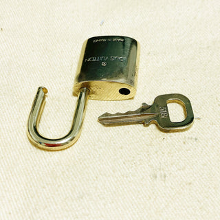 Louis Vuitton Cadenas Bag Charm Gold-plated