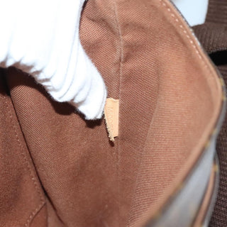 Louis Vuitton Bosphore Messenger Bag Monogram Canvas