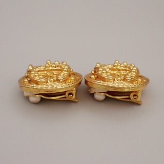 Chanel Vintage Round CC Clip-On Earrings Metal