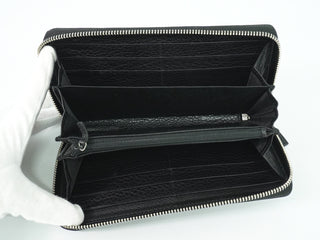 Gucci Interlocking G Zip Around Wallet Leather