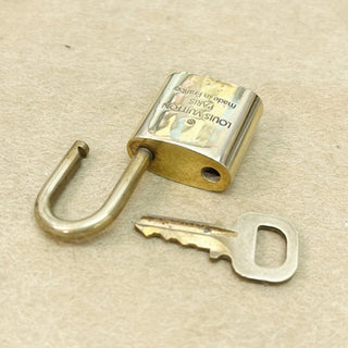 Louis Vuitton Cadenas Bag Charm Gold-plated