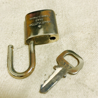Louis Vuitton Cadenas Bag Charm Gold-plated