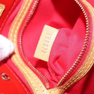 Louis Vuitton Reade Handbag Monogram Vernis