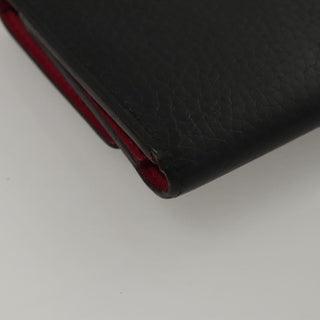 Louis Vuitton Capucines Compact wallet Leather