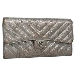 Chanel L-Flap Wallet Chevron Patent
