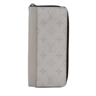 Louis Vuitton Zippy wallet vertical Taiga leather