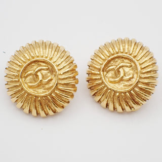 Chanel Vintage CC Round Clip-On Earrings Metal