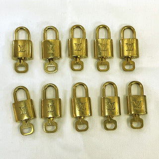 Louis Vuitton Cadenas Bag Charm Gold-plated