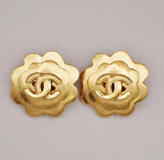 Chanel Vintage Flower Clip-On Earrings Metal