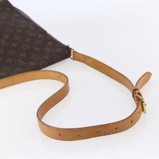 Louis Vuitton Musette Handbag Monogram Canvas