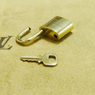 Louis Vuitton Cadenas Bag Charm Gold-plated