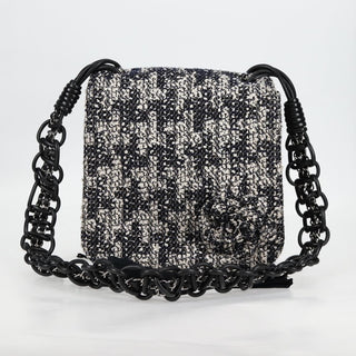 Chanel CC Chain Shoulder Bag Tweed