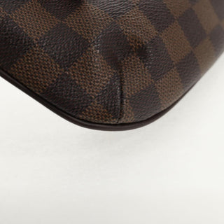 Louis Vuitton Manosque Pochette Damier