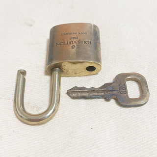 Louis Vuitton Cadenas Bag Charm Gold-plated