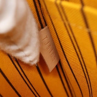 Louis Vuitton Neverfull Pochette Monogram Canvas