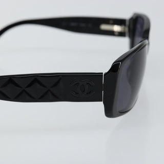 Chanel Camélia sunglasses Plastic