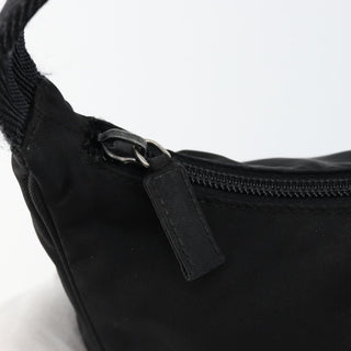 Prada Re-Edition 2000 Hobo Tessuto