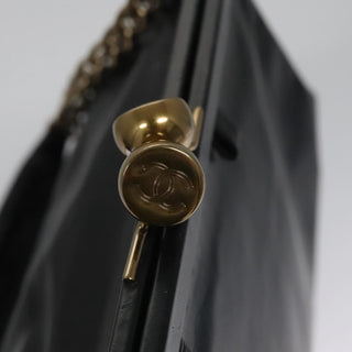 Chanel Kisslock Chain Frame Shoulder Bag Glazed Calfskin