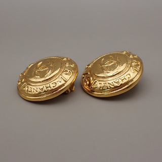 Chanel Vintage CC Round Button Clip-On Earrings Metal