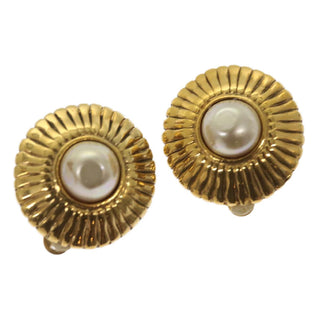 Chanel Vintage CC Clip-On Earrings Metal