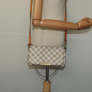 Louis Vuitton Favorite Handbag Damier