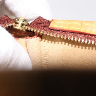 Louis Vuitton Bucket Pouch Leather