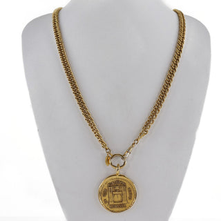 Chanel 31 Rue Cambon Plate Necklace Metal