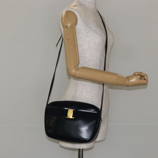 Salvatore Ferragamo Vala Shoulder Bag Leather