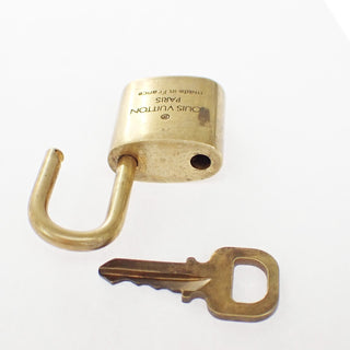 Louis Vuitton Cadenas Bag Charm Gold-plated