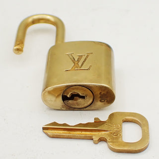 Louis Vuitton Cadenas Bag Charm Gold-plated
