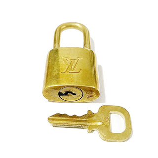 Louis Vuitton Cadenas Bag Charm Gold-plated