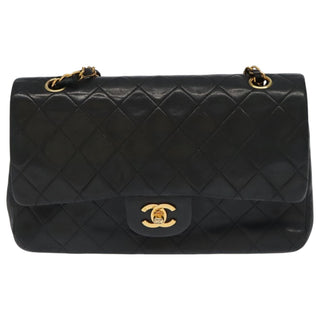 Chanel Timeless - Classic Double Flap Bag Quilted Lambskin