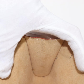 Louis Vuitton Bucket Pouch Leather