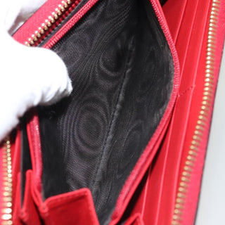 Gucci Bamboo Tassel Zip Organizer Wallet Leather