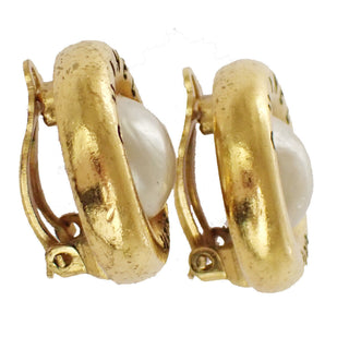 Chanel Vintage Round CC Clip-On Earrings Metal with Faux Pearl
