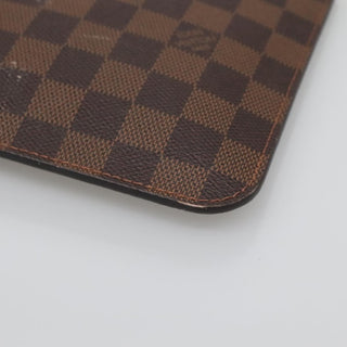 Louis Vuitton Neverfull Pochette Damier