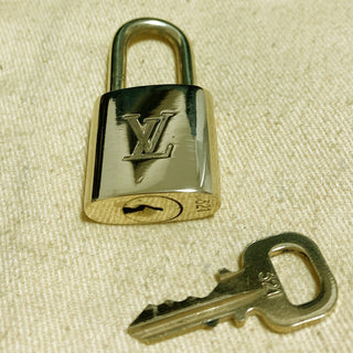 Louis Vuitton Cadenas Bag Charm Gold-plated