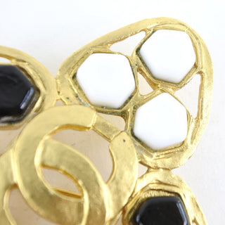 Chanel Vintage CC Brooch Metal