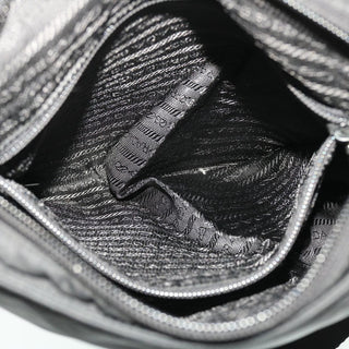 Prada Zip Messenger Bag Horizontal Quilt Tessuto