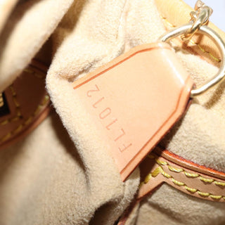 Louis Vuitton Bucket Bag Leather