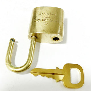 Louis Vuitton Cadenas Bag Charm Gold-plated