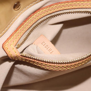 Louis Vuitton Reade Handbag Monogram Vernis