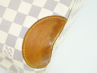 Louis Vuitton Hampstead Handbag Damier