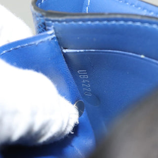 Louis Vuitton Discovery Wallet Monogram Taigarama