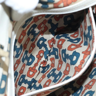 Gucci Punch Tote Guccissima Leather