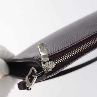 Louis Vuitton Pochette Accessoires Epi Leather