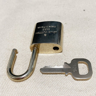 Louis Vuitton Cadenas Bag Charm Gold-plated