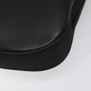 Gucci Attache Shoulder Bag Leather